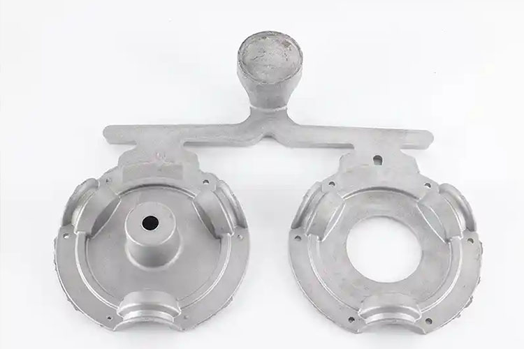 Extruded Aluminum vs Die Cast Extruded Aluminum vs Die Cast